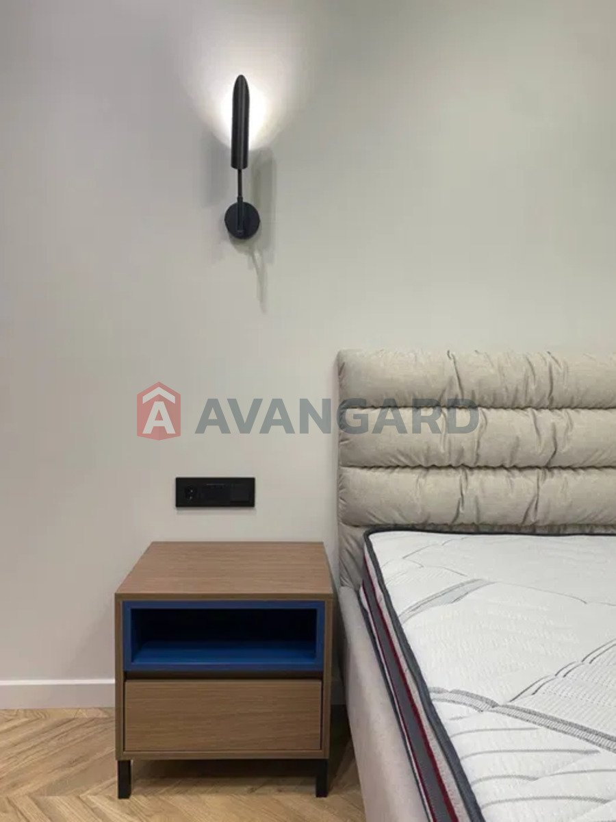 1 ����. ��������, 45/-/15 ��. �., 4/4 ���� ���� 13