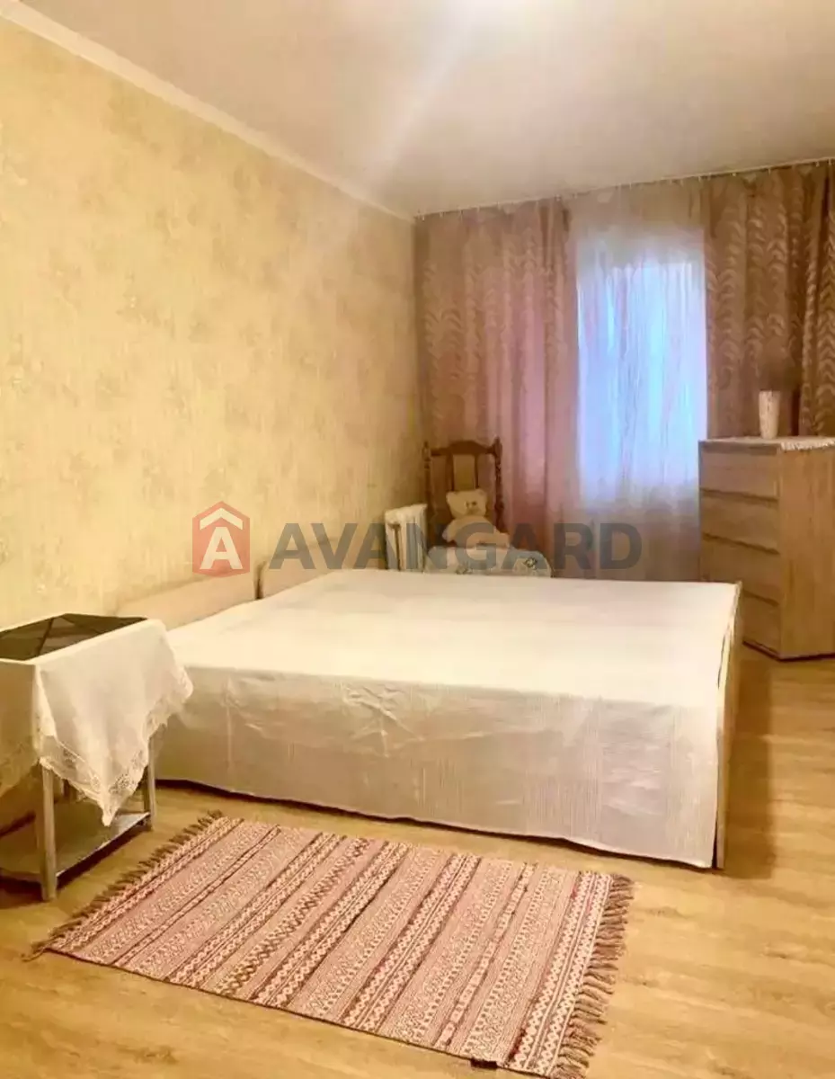 2 ��. ��������, 50/-/6 ��. �., 2/5 ������ ���� 2