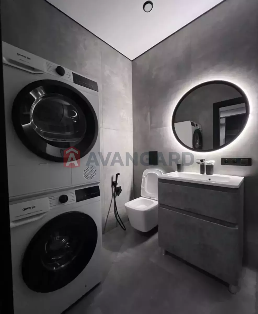 1 ��. ��������, 48/-/- ��. �., 7/10 ������ ���� 7