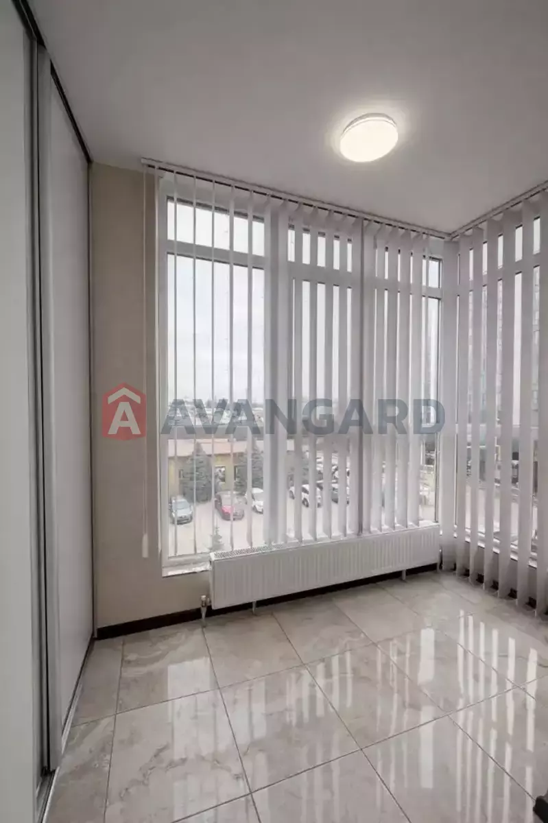 3 ����. ��������, 67/-/20 ��. �., 4/12 ���� ���� 7