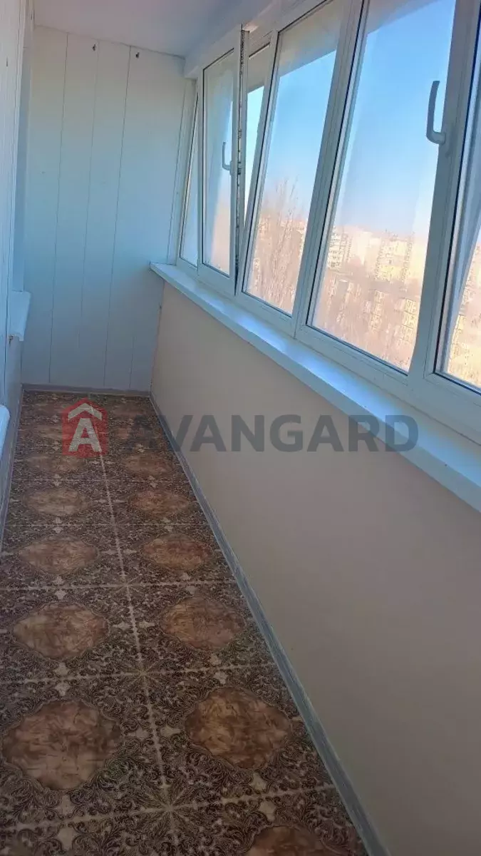 2 ��. ��������, 48/-/7 ��. �., 9/9 ������ ���� 5