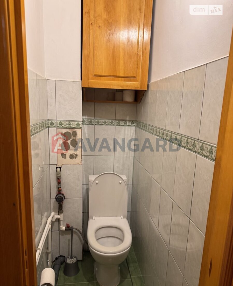 3 ��. ��������, 64/-/- ��. �., 2/9 ������ ���� 4
