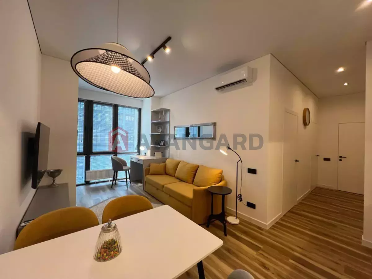 3 ��. ��������, 60/-/- ��. �., 9/12 ������ ���� 1