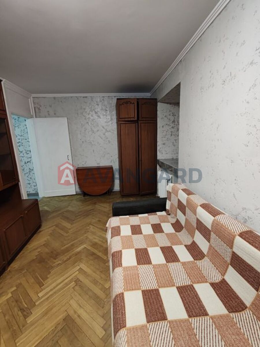 2 ��. ��������, 42/-/5 ��. �., 1/5 ������ ���� 14