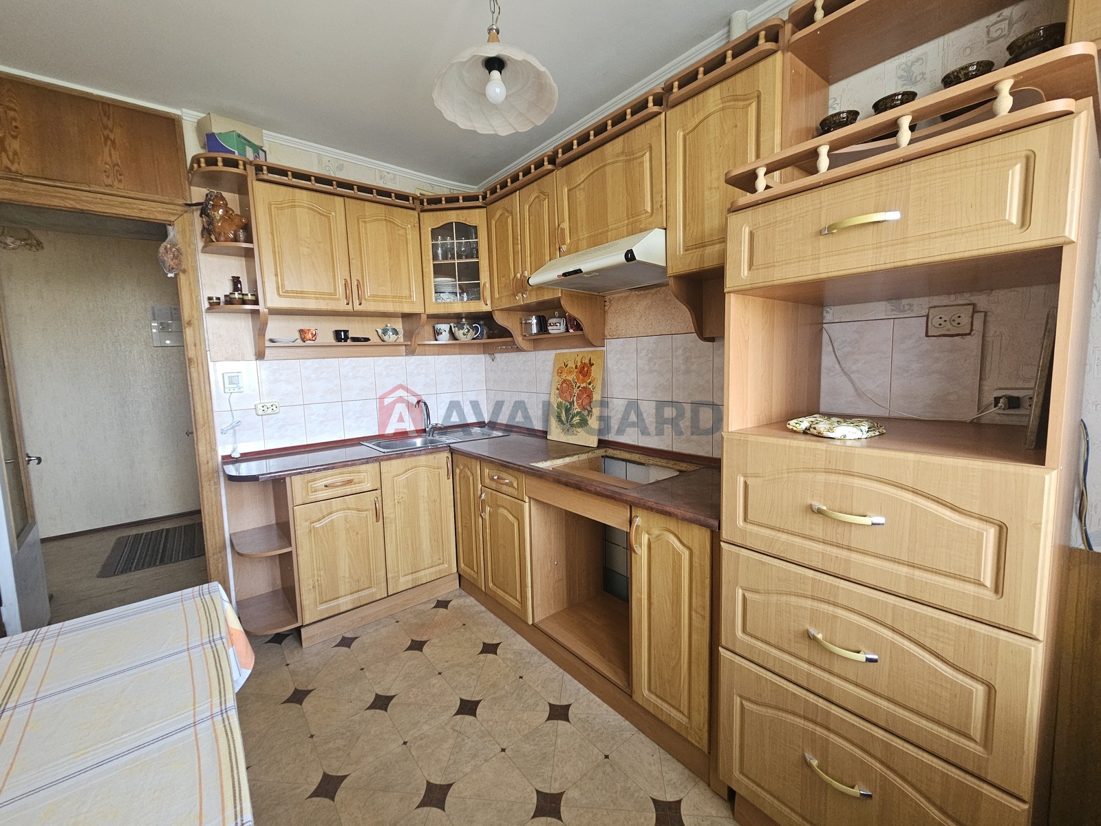 3 . , 68/42/7 . ., 7/9   4