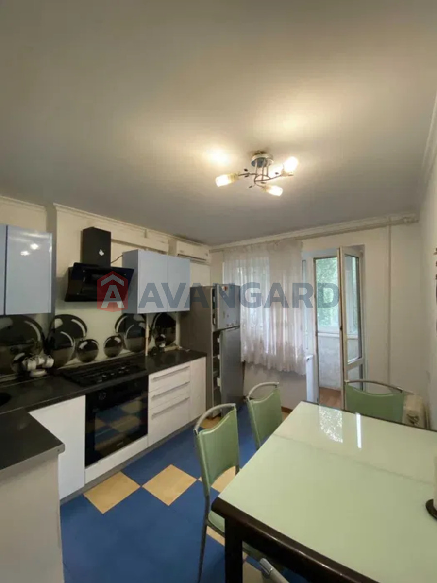 4 комн. квартира, 77/-/9 кв. м., 4/9 этаж фото 9 4 комн. квартира, 77/-/9 кв. м., 4/9 этаж фото 9