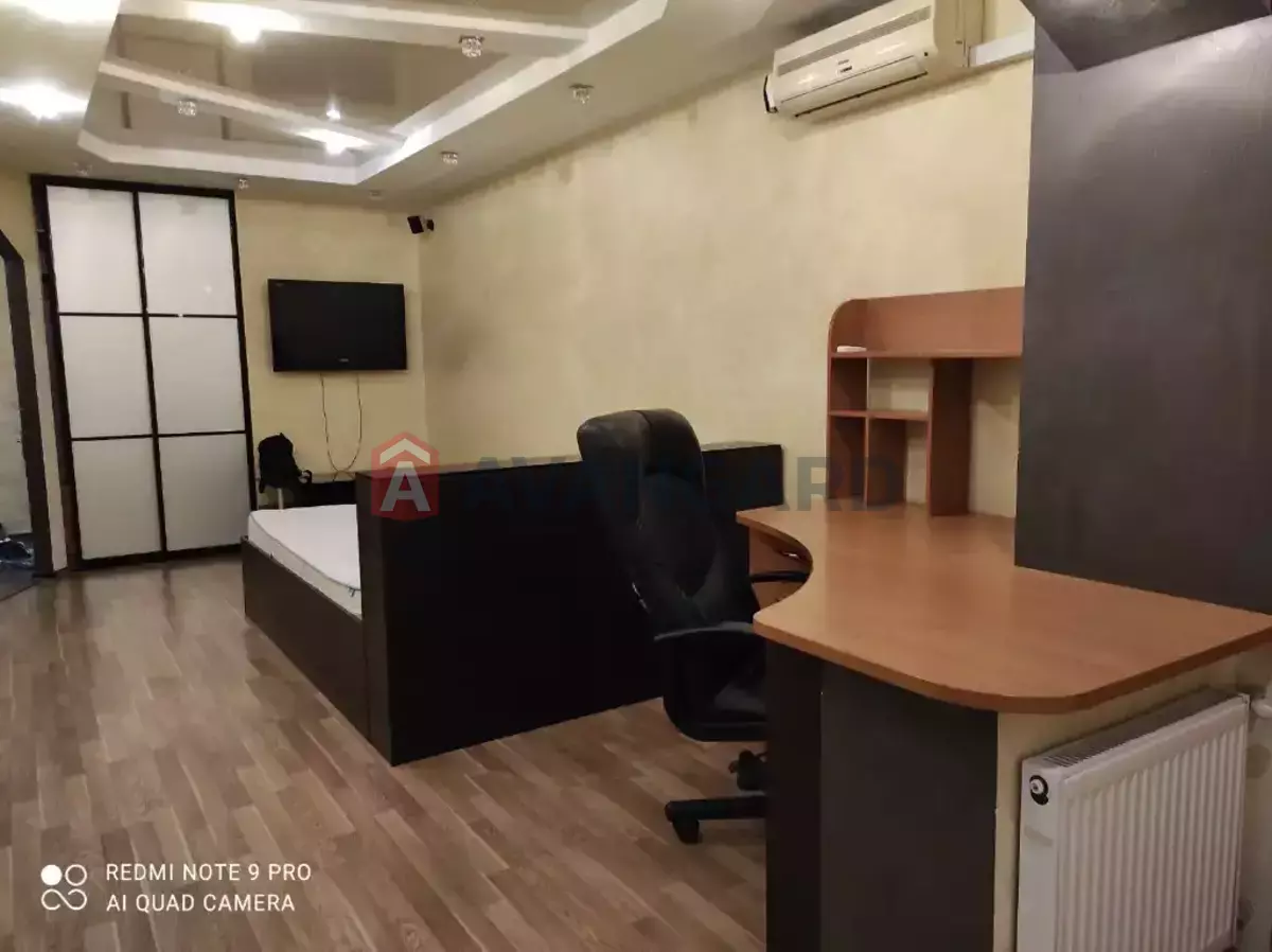 1 ����. ��������, 38/-/- ��. �., 8/9 ���� ���� 7