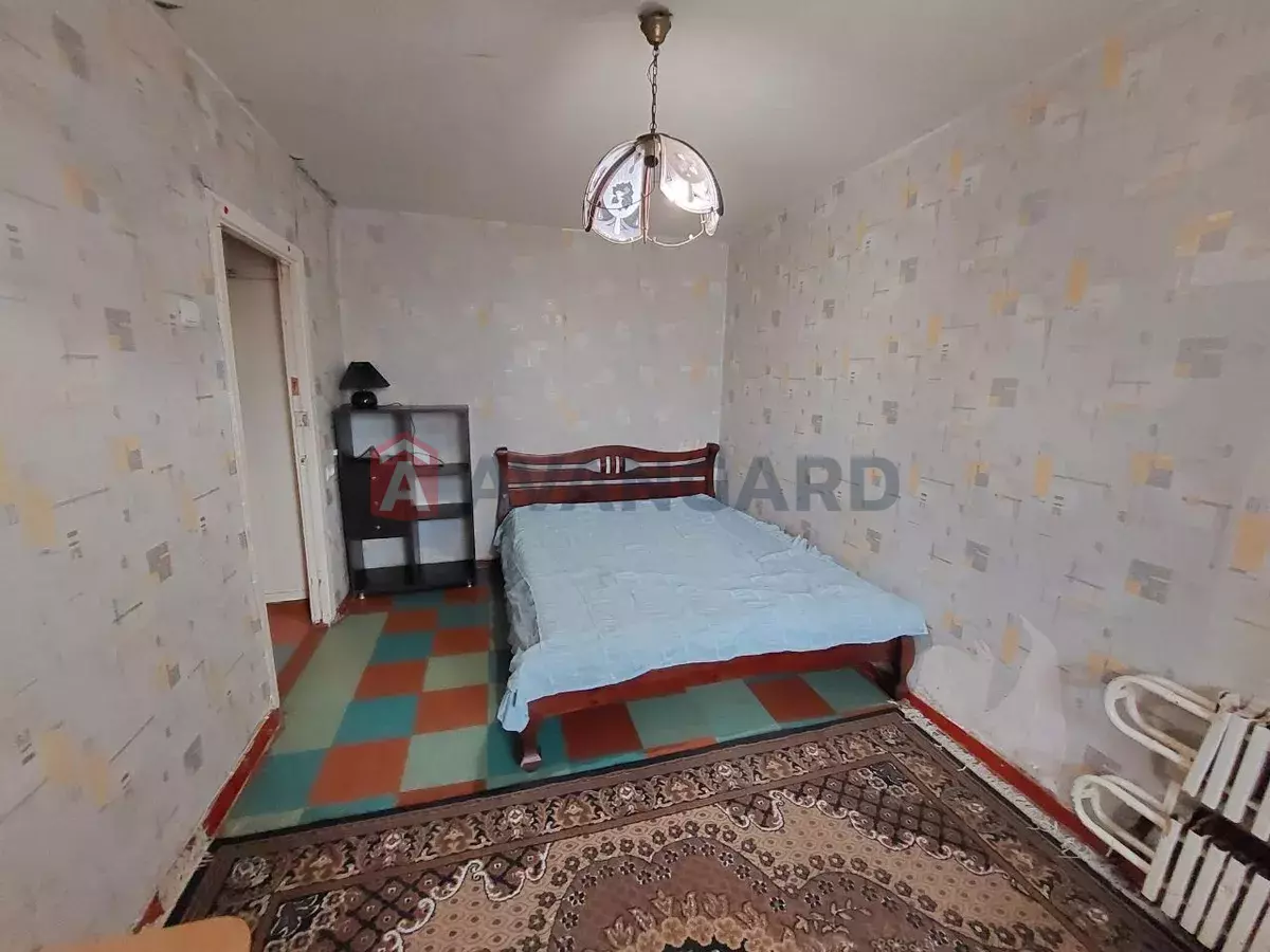 2 . , 48/-/8 . ., 1/9   4