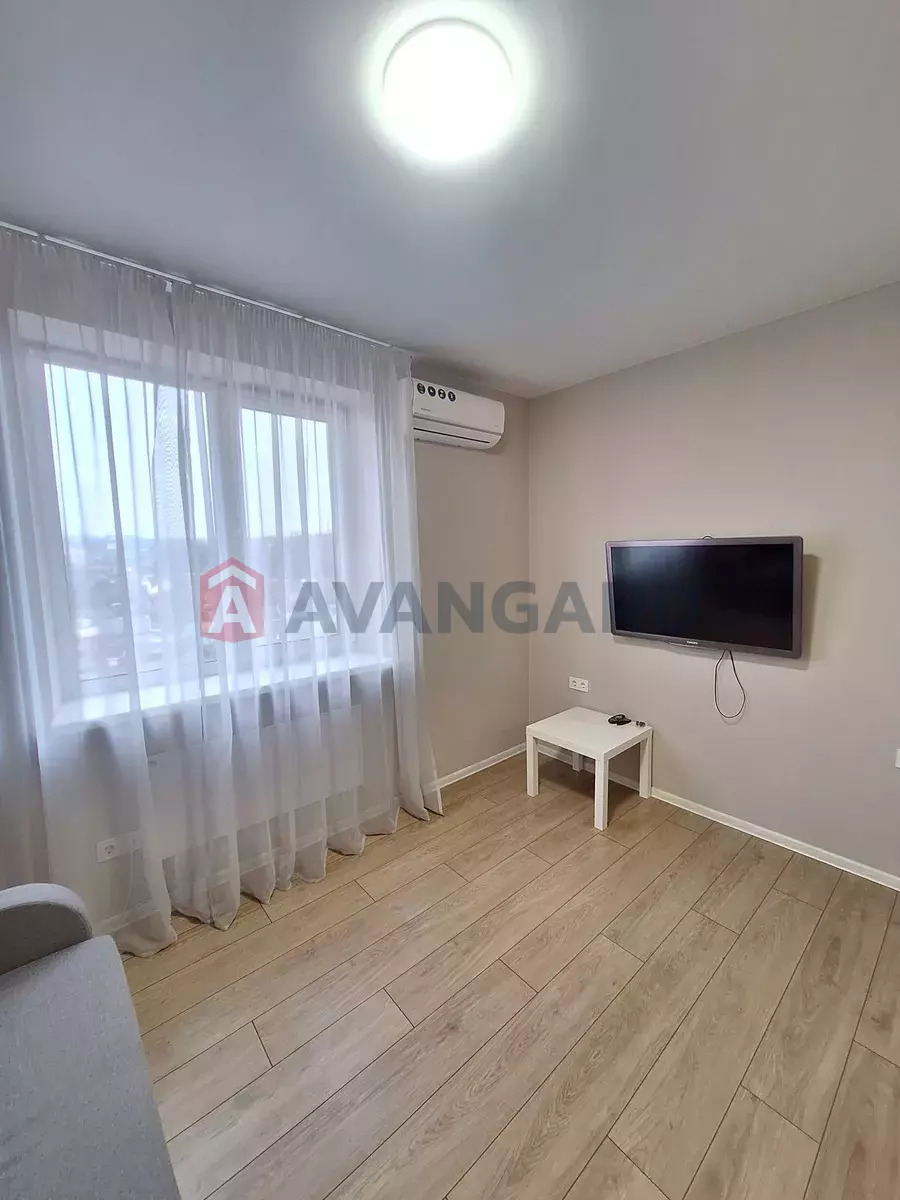 2 ��. ��������, 47/-/18 ��. �., 7/10 ������ ���� 6