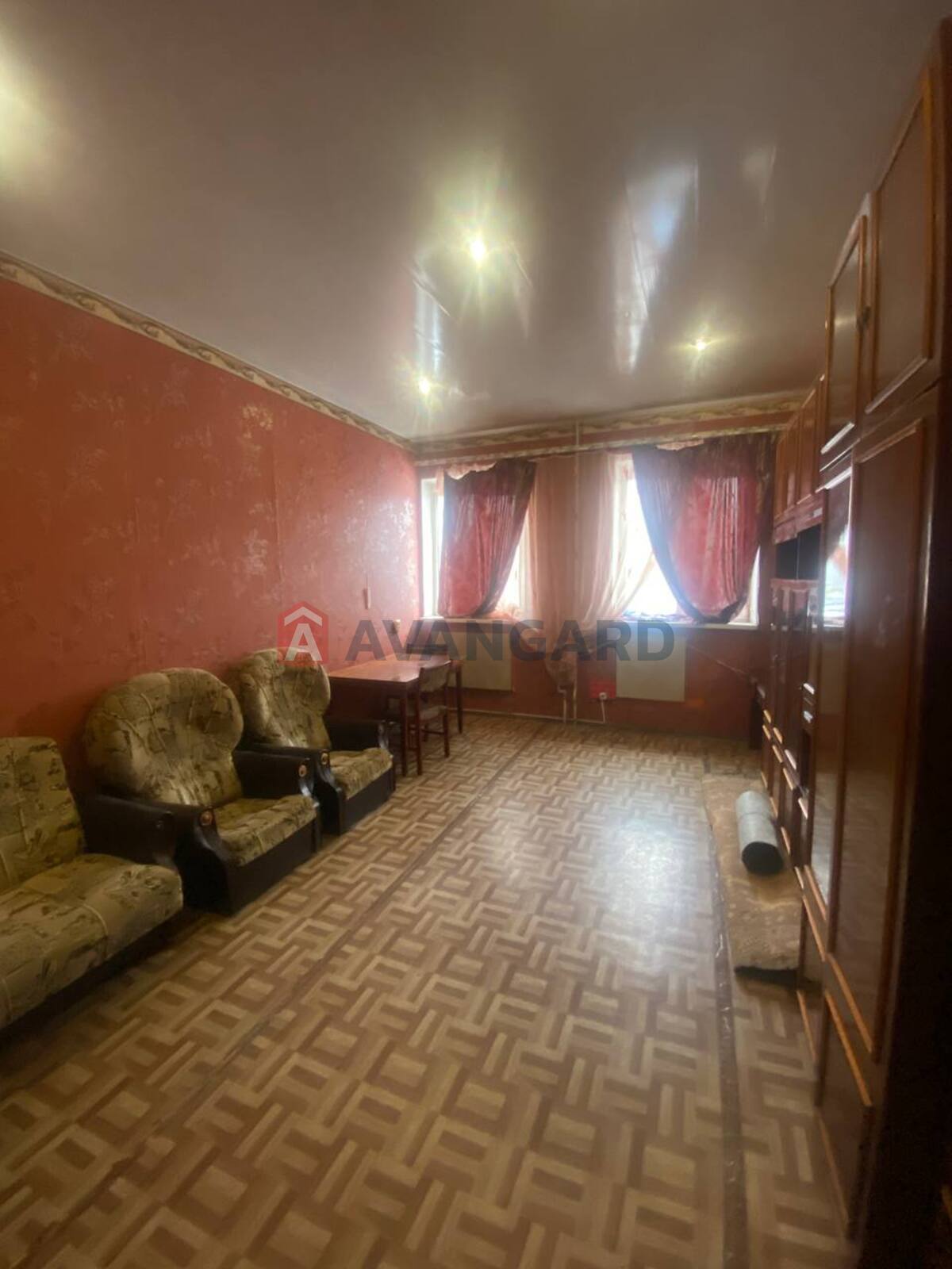 1 ����. ��������, 37/-/8 ��. �., 2/2 ���� ���� 2