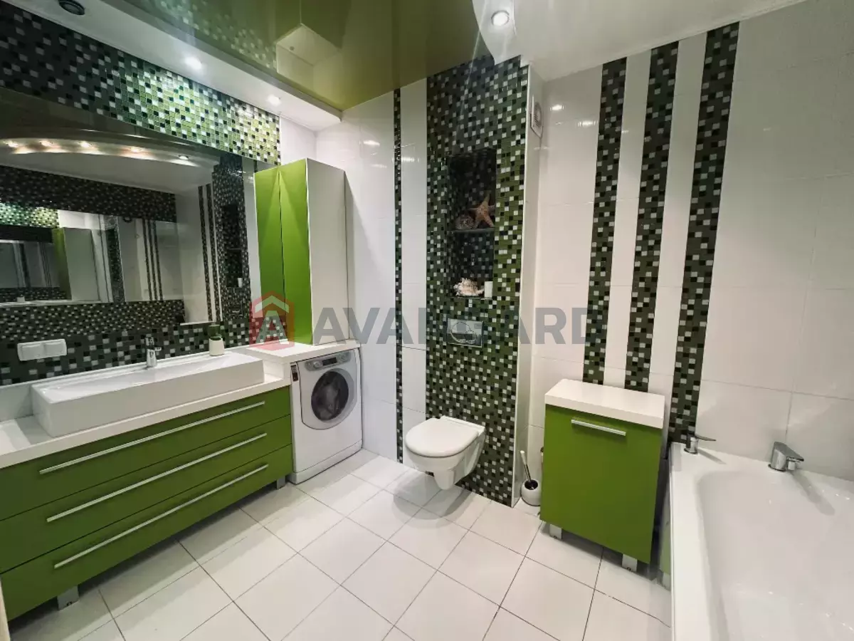 3 ��. ��������, 100/-/- ��. �., 14/16 ������ ���� 18