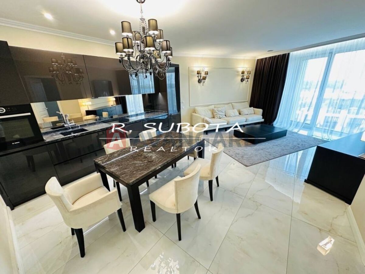 3 ��. ��������, 94/-/- ��. �., 8/22 ������ ���� 16