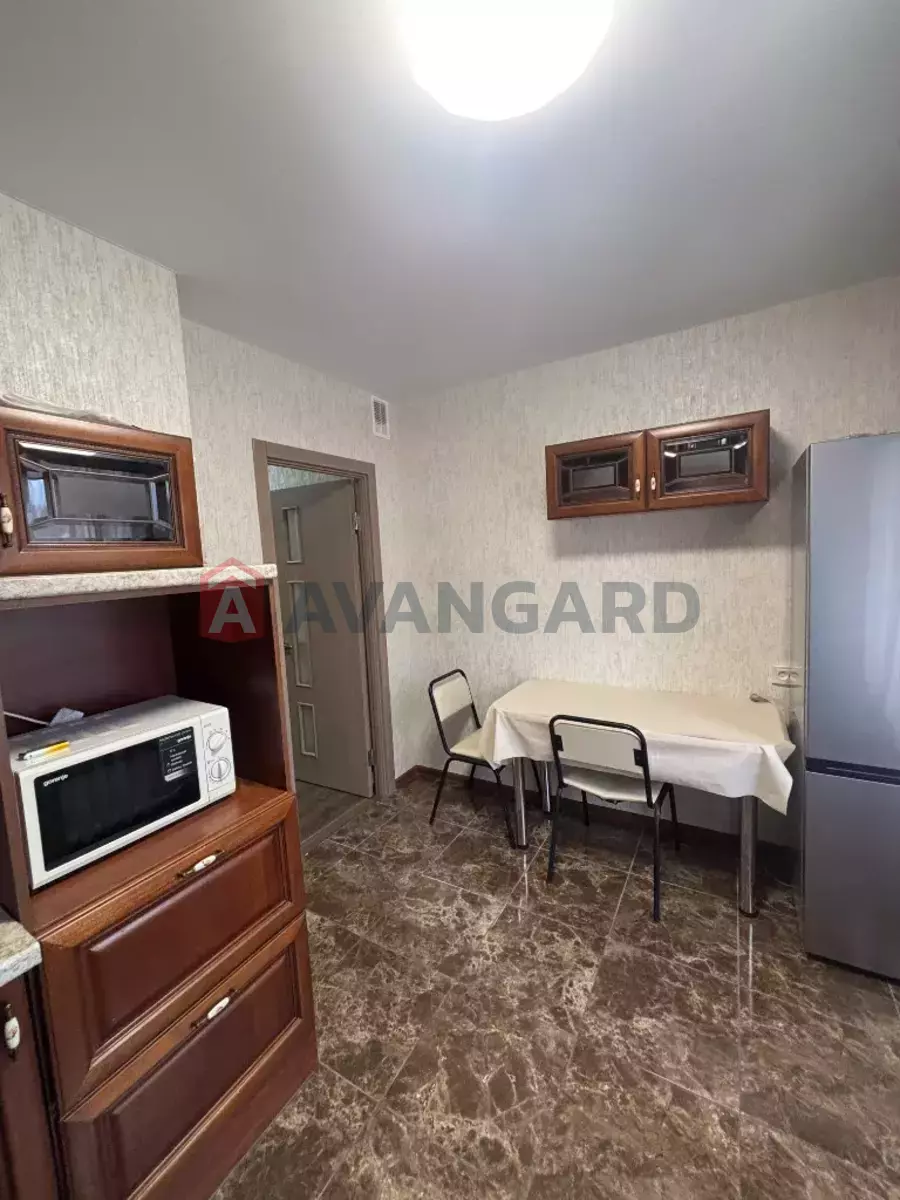 1 ����. ��������, 39/31/9 ��. �., 6/9 ���� ���� 2