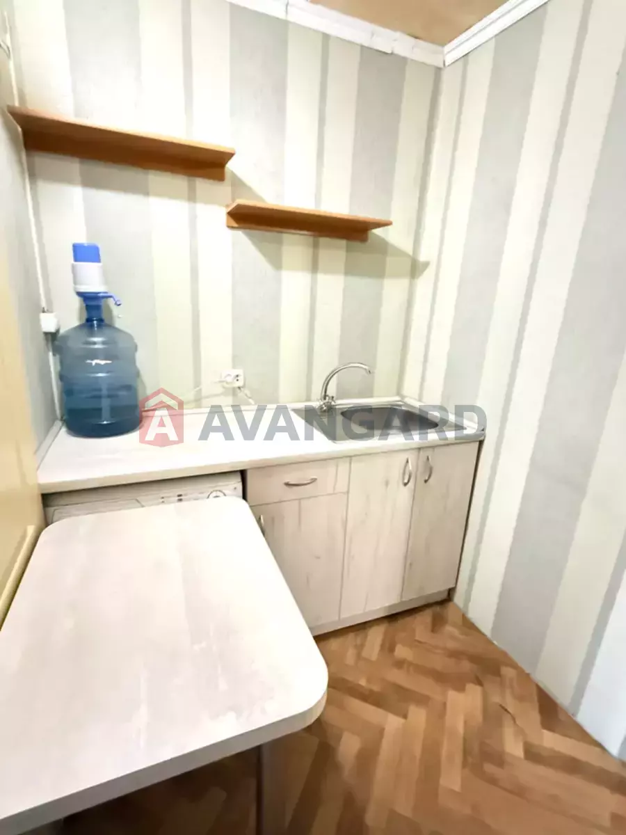 1 ��. ��������, 22/-/- ��. �., 3/9 ������ ���� 10