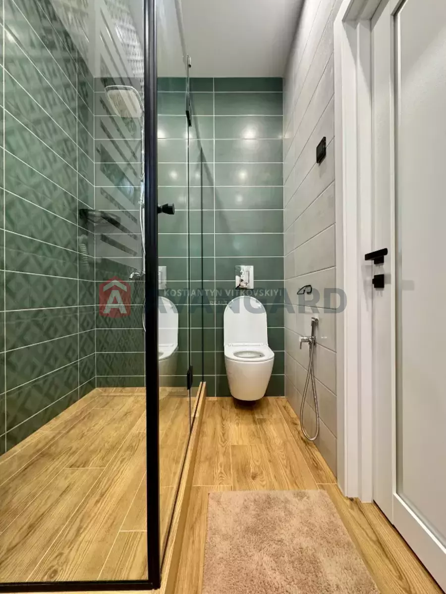 2 ��. ��������, 55/-/18 ��. �., 7/13 ������ ���� 10