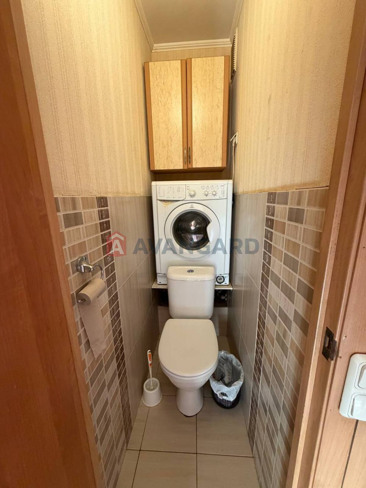 3 ��. ��������, 70/-/- ��. �., 5/9 ������ ���� 4