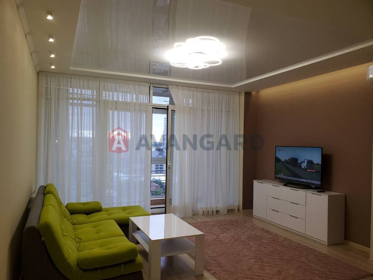 2 ��. ��������, 79/-/20 ��. �., 14/17 ������ ���� 1