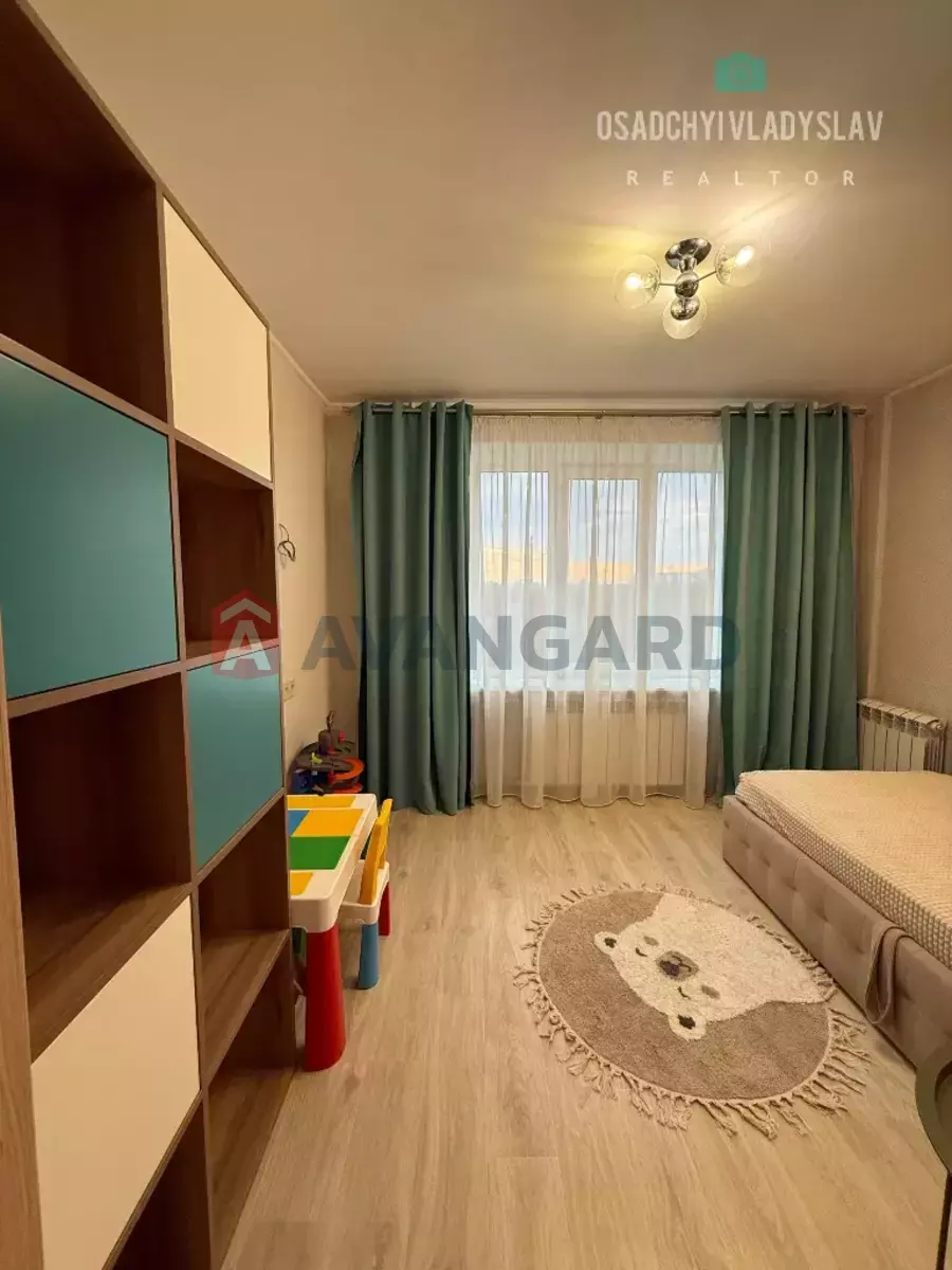 3 ��. ��������, 68/-/- ��. �., 7/9 ������ ���� 7