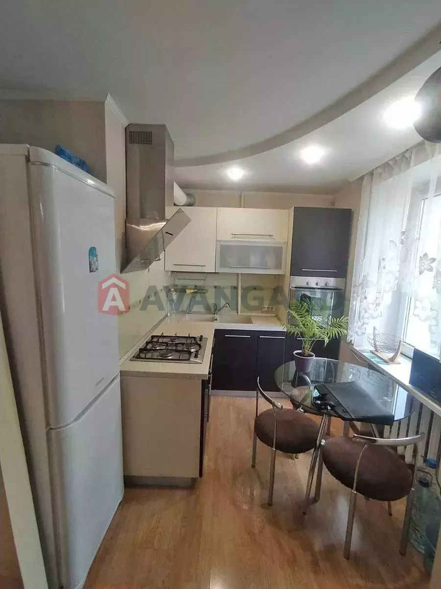 2 . , 47/-/7 . ., 3/9   10