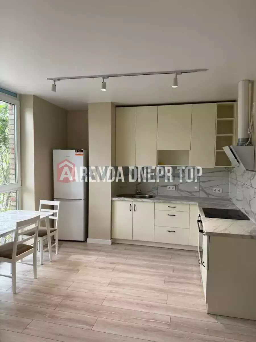 1 ��. ��������, 32/-/- ��. �., 3/6 ������ ���� 7