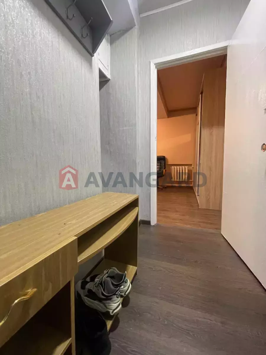 1 . , 37/-/- . ., 3/5   9