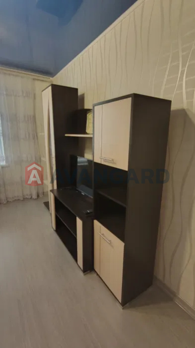 1 ����. ��������, 49/-/7 ��. �., 4/9 ���� ���� 7