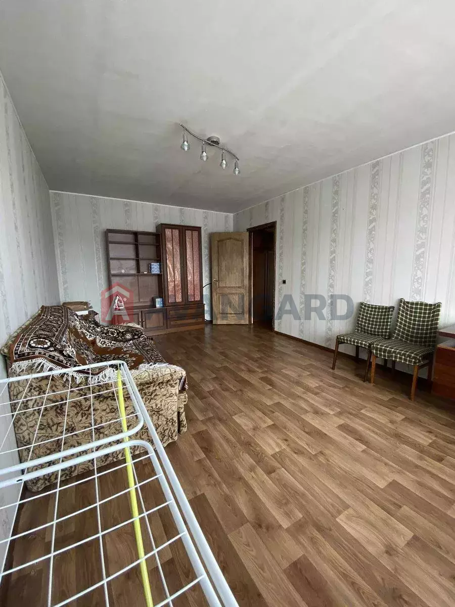 2 . , 55/-/8 . ., 3/9   10