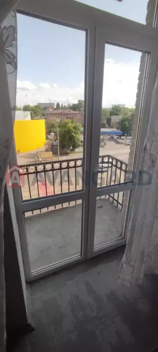 2 ��. ��������, 60/-/9 ��. �., 3/5 ������ ���� 6