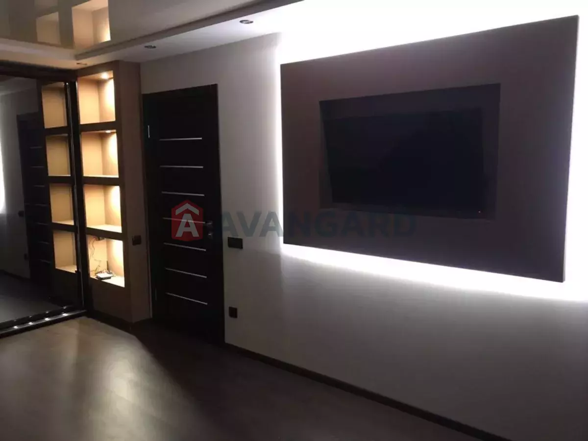 1 ��. ��������, 40/-/10 ��. �., 1/16 ������ ���� 5