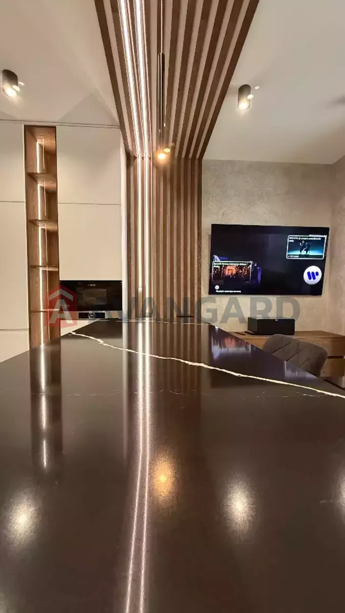 1 ����. ��������, 44/-/- ��. �., 9/14 ���� ���� 8