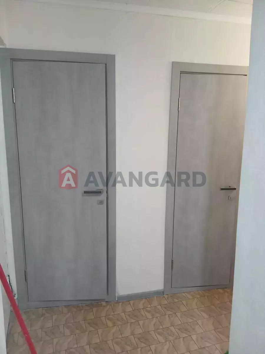 4 ��. ��������, 64/-/8 ��. �., 4/9 ������ ���� 3