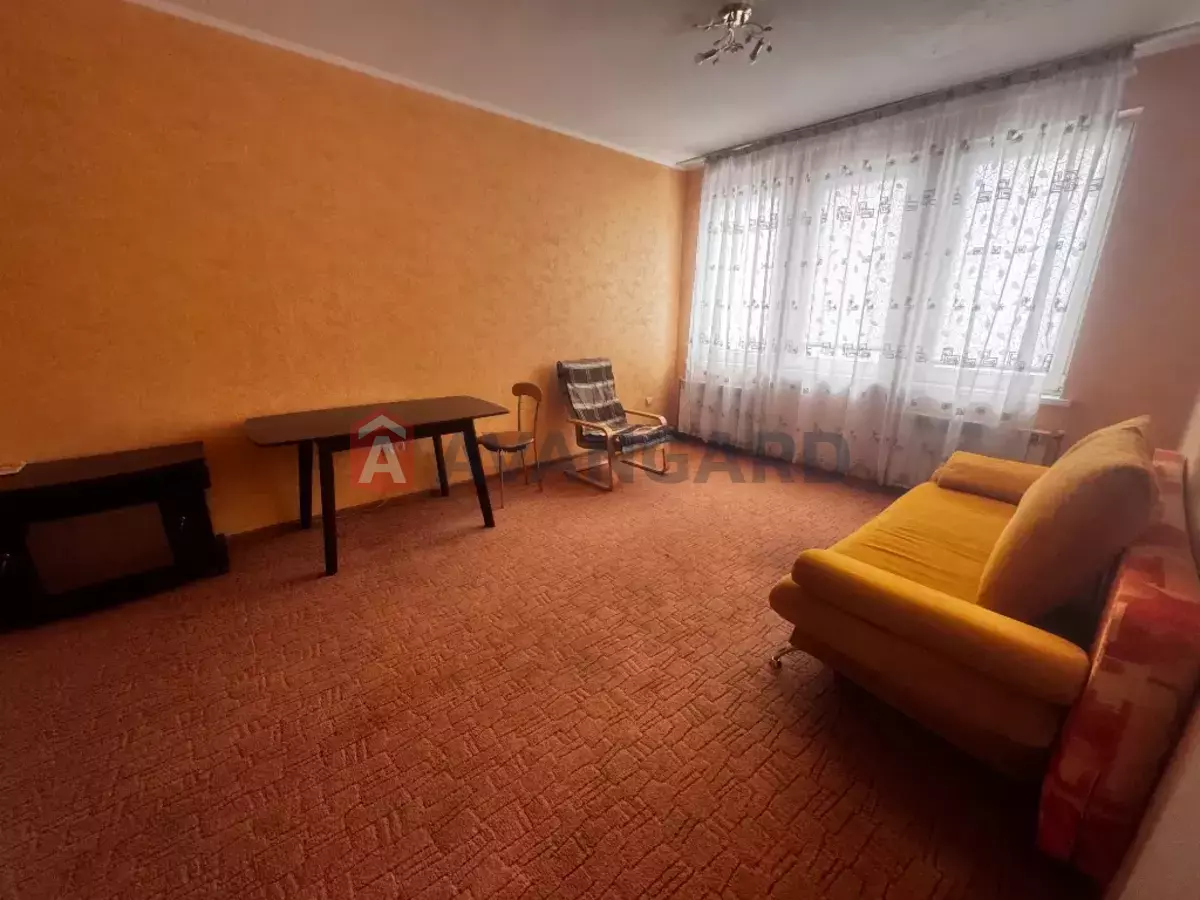 2 ����. ��������, 70/-/- ��. �., 11/17 ���� ���� 12