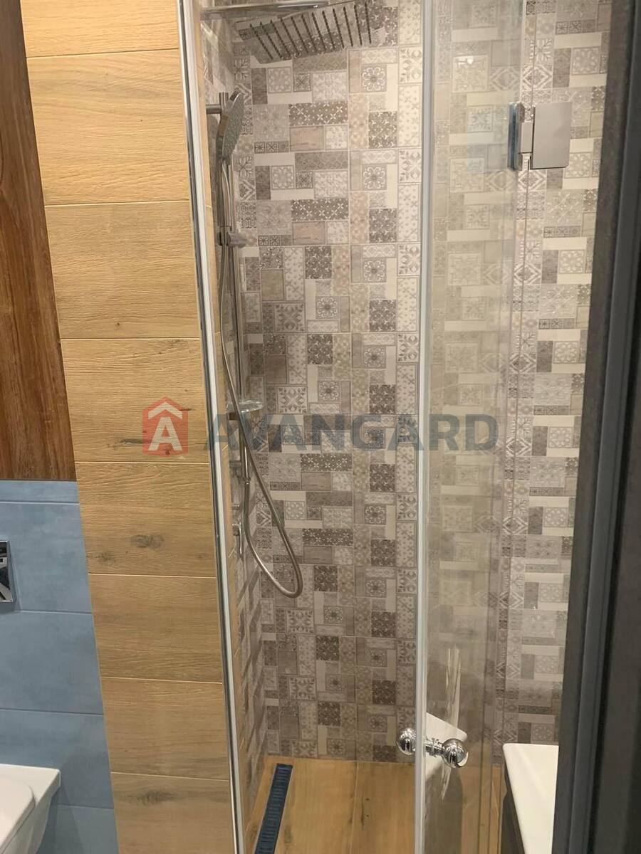 1 ����. ��������, 44/-/24 ��. �., 12/13 ���� ���� 12