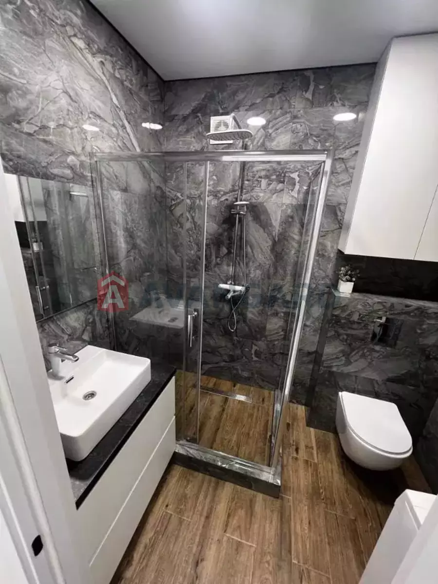 1 . , 44/-/- . ., 6/10   8