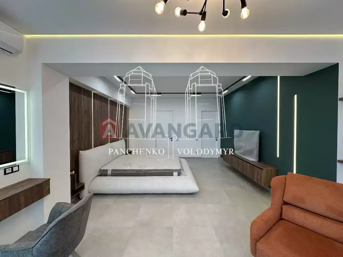 3 ��. ��������, 115/-/25 ��. �., 5/14 ������ ���� 15