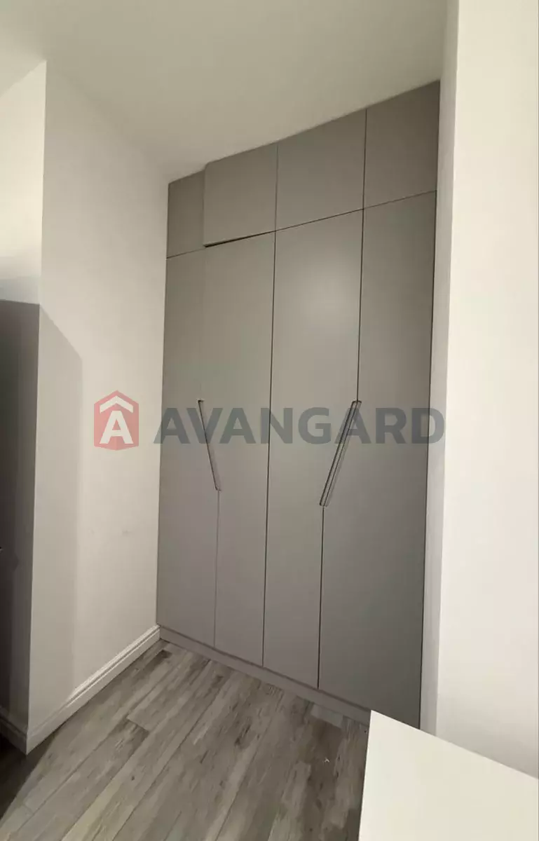 3 ����. ��������, 72/-/25 ��. �., 23/24 ���� ���� 10