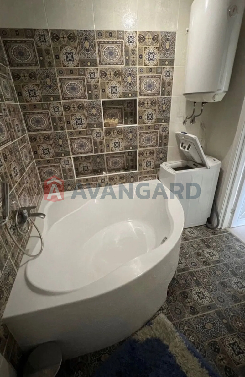 4 ��. ��������, 90/-/25 ��. �., 9/9 ������ ���� 5