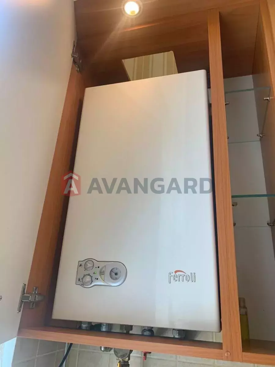 2 ��. ��������, 60/-/7 ��. �., 3/5 ������ ���� 9