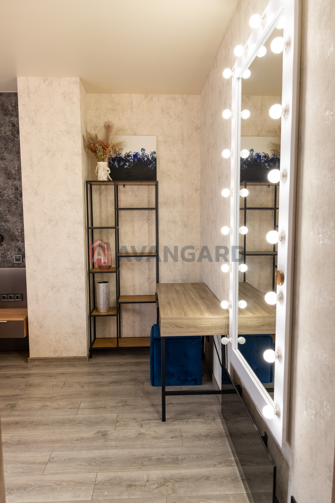 1 ��. ��������, 45/-/- ��. �., 8/22 ������ ���� 10