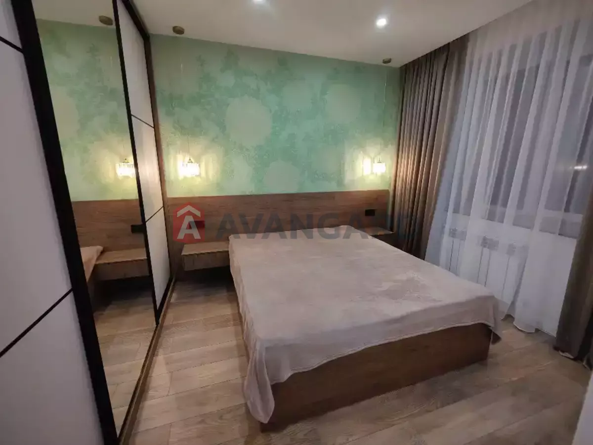 1 ��. ��������, 37/-/15 ��. �., 5/10 ������ ���� 2