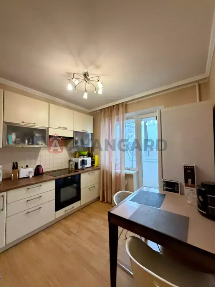 2 ��. ��������, 52/30/8 ��. �., 3/16 ������ ���� 1