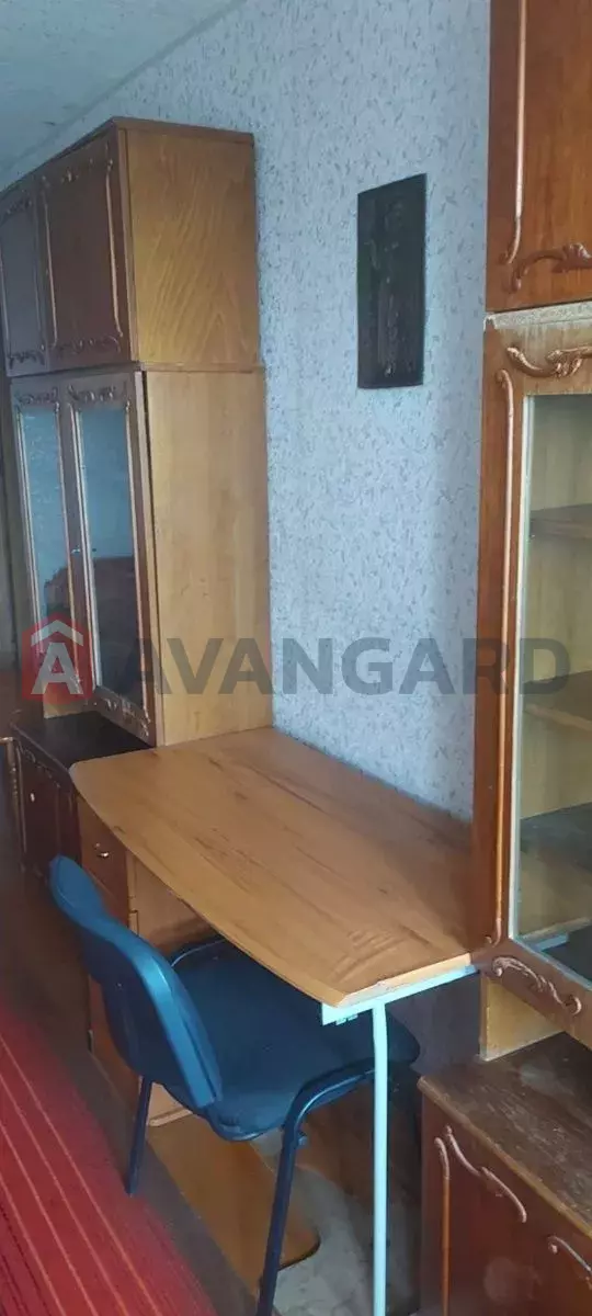 2 . , 46/-/6 . ., 9/9   3