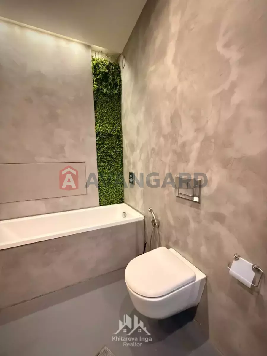 3 ��. ��������, 126/-/- ��. �., 3/24 ������ ���� 9