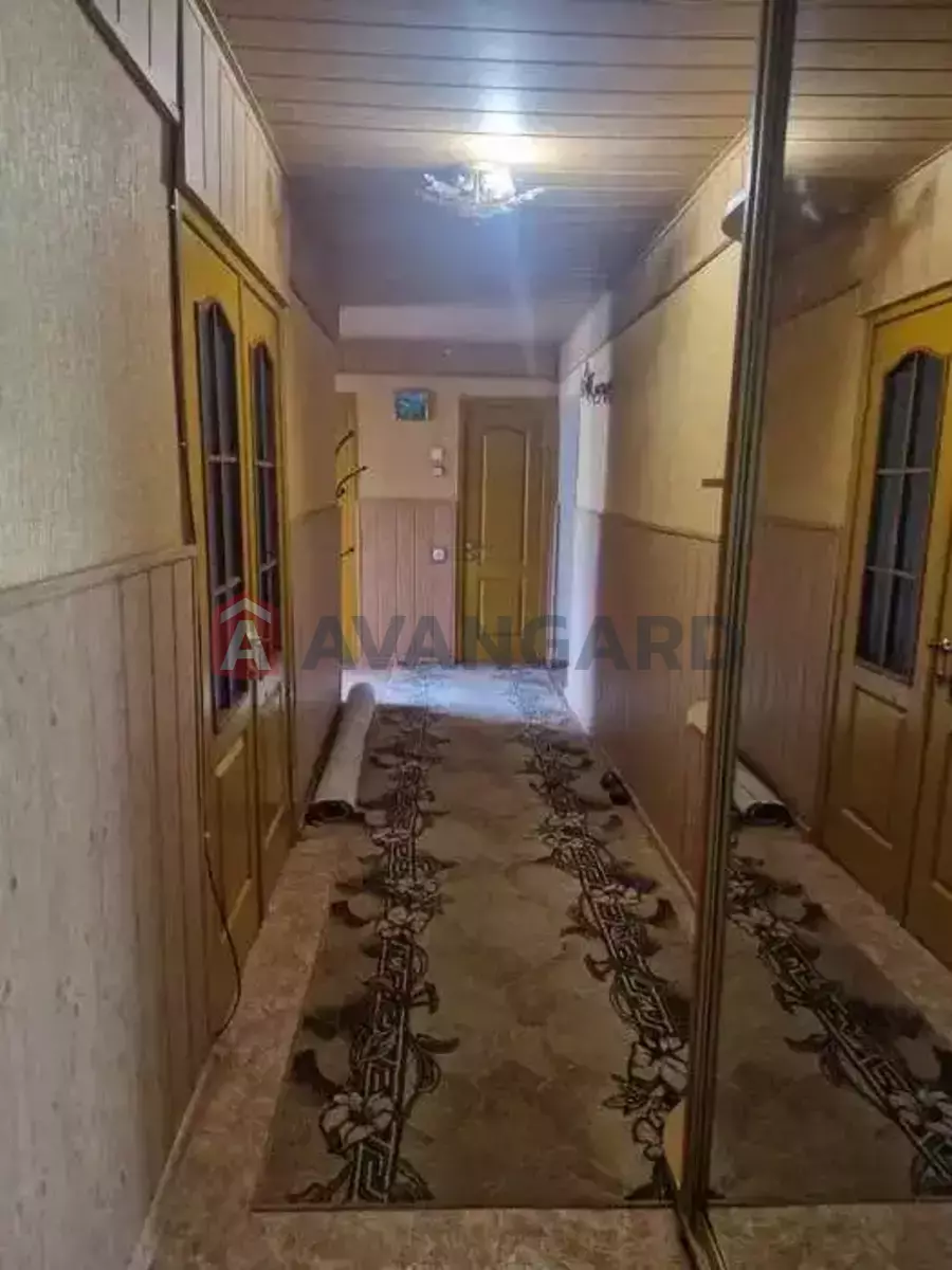 3 ��. ��������, 60/-/- ��. �., 5/9 ������ ���� 4