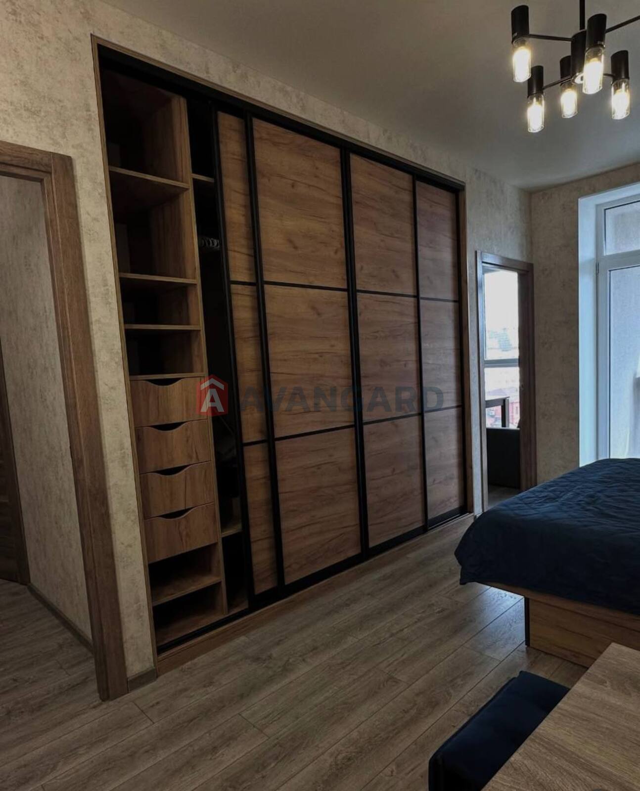 2 ��. ��������, 45/-/- ��. �., 8/13 ������ ���� 3