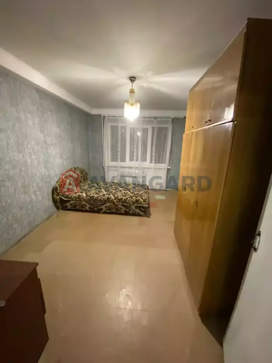 2 ����. ��������, 43/-/6 ��. �., 1/5 ���� ���� 9