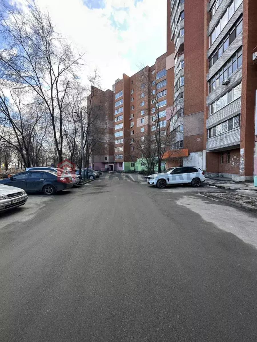 1 ��. ��������, 40/-/8 ��. �., 12/14 ������ ���� 8