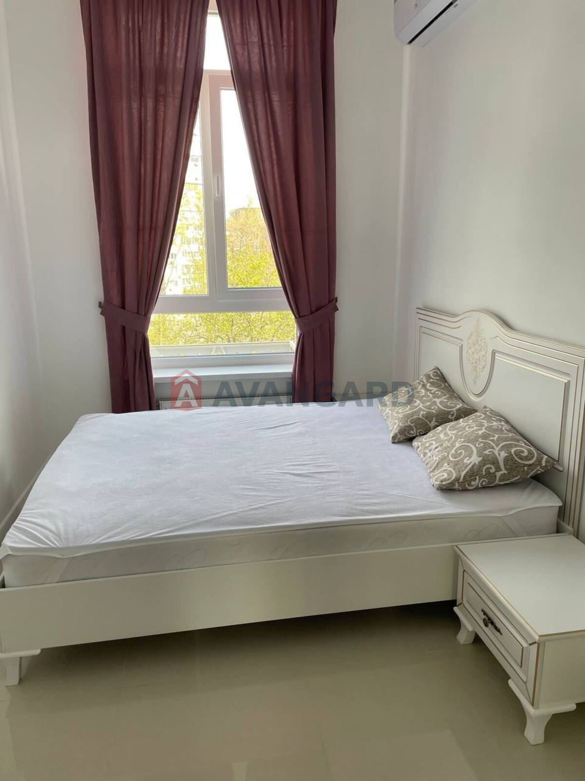 1 ����. ��������, 45/-/12 ��. �., 6/10 ���� ���� 6