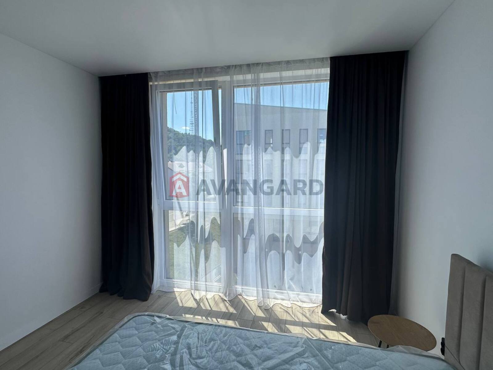 1 ��. ��������, 43/16/14 ��. �., 4/5 ������ ���� 26