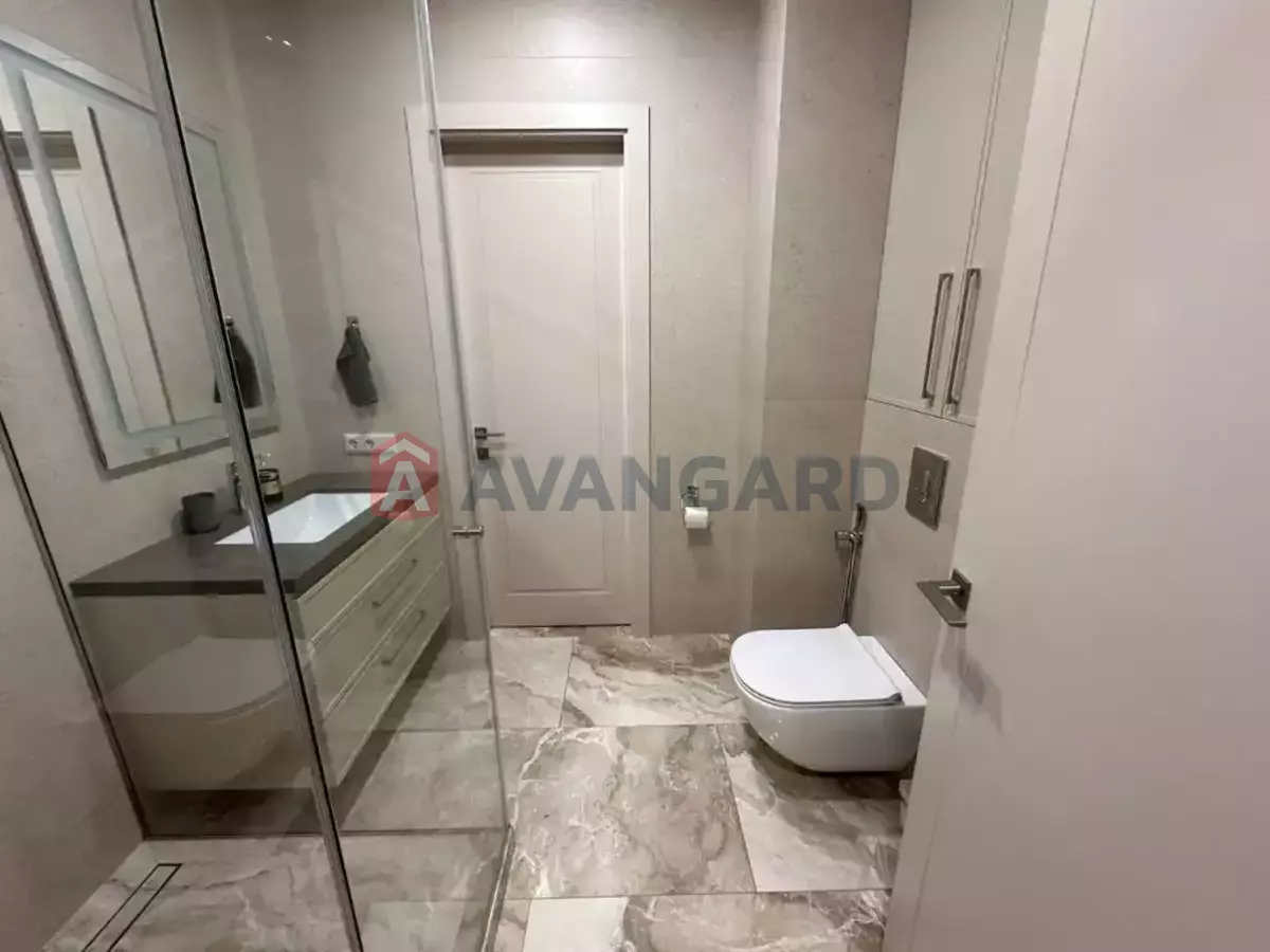 2 ��. ��������, 58/30/25 ��. �., 5/18 ������ ���� 17